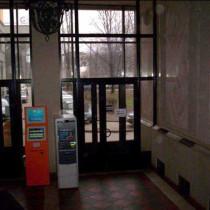 Вид входной группы внутри зданий БЦ «Московский 79а»